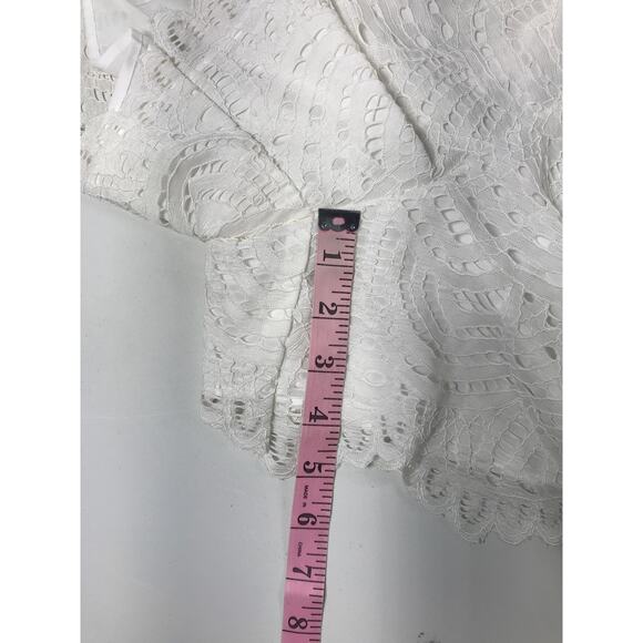 Lilly Pulitzer Women's White Lace Edona Romper Cute Feminine Lightweight Spring - Picture 9 of 12